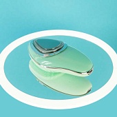 Массажер-щетка для очищения лица с дезинкрустацией, ионофорезом и LED терапией Gezatone Clean&Beauty PRO m780